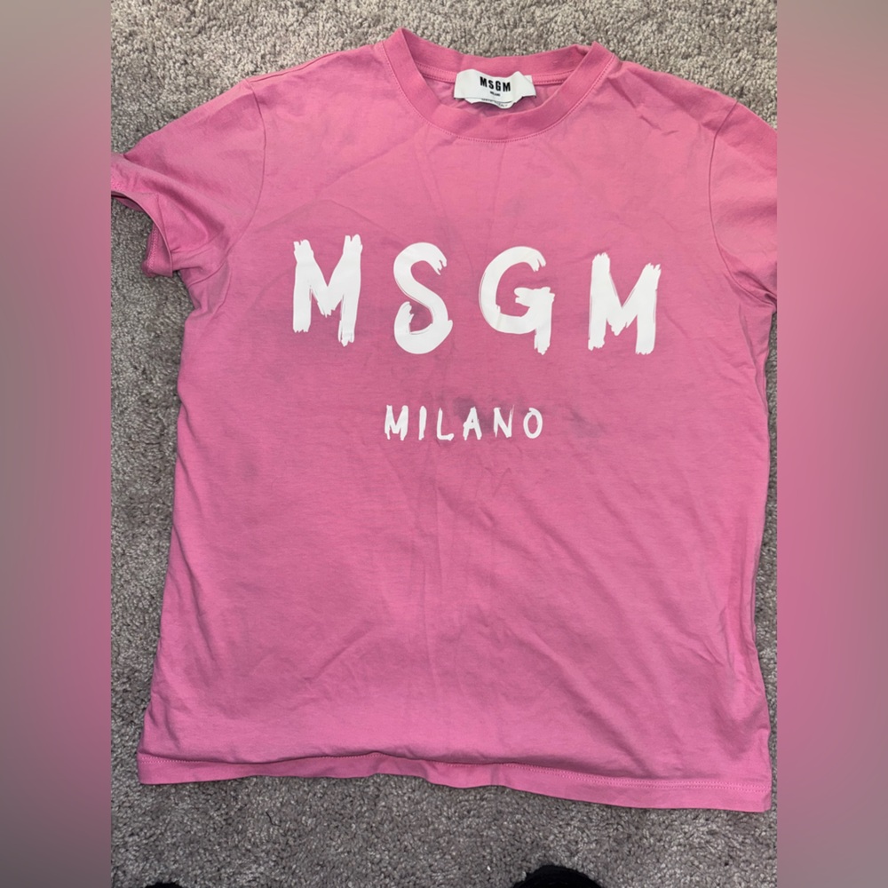 🛑AUTHENTIC🛑
Pink Milano T shirt 
Size Medium